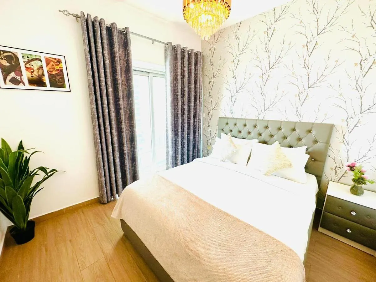 Diamond Classic - 2 Bedroom Holiday Apartment - Dubai Marina United Arab Emirates