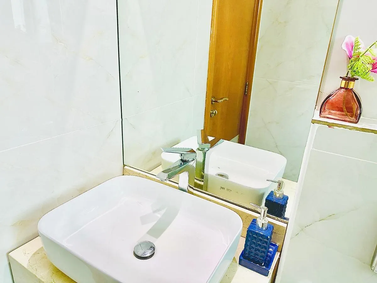 Diamond Classic - 2 Bedroom Holiday Apartment - Dubai Marina 0*,  United Arab Emirates